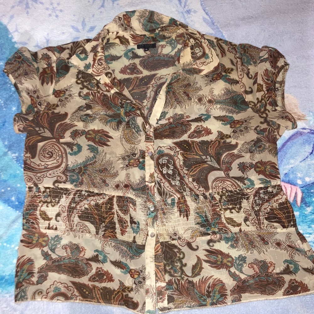 Tobias Vibrant Paisley Top
